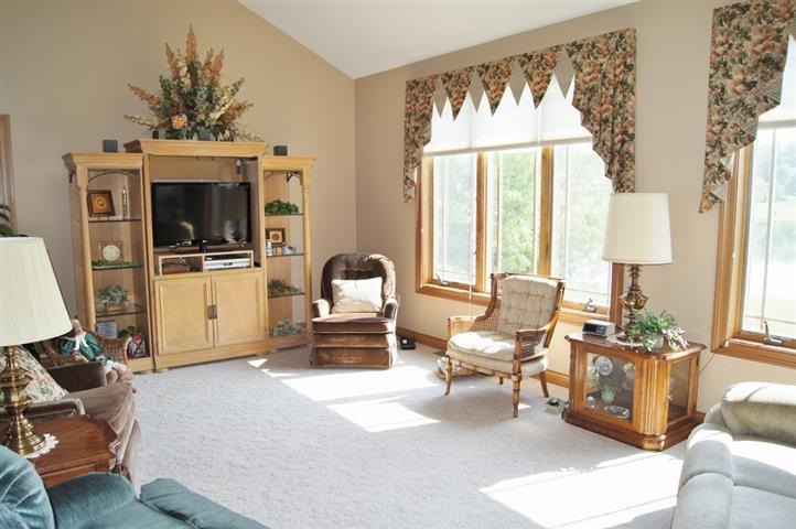 1280 Legacy Ln, Winona Lake, IN 46590 photo 5