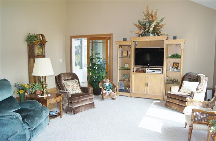 1280 Legacy Ln, Winona Lake, IN 46590 photo 9