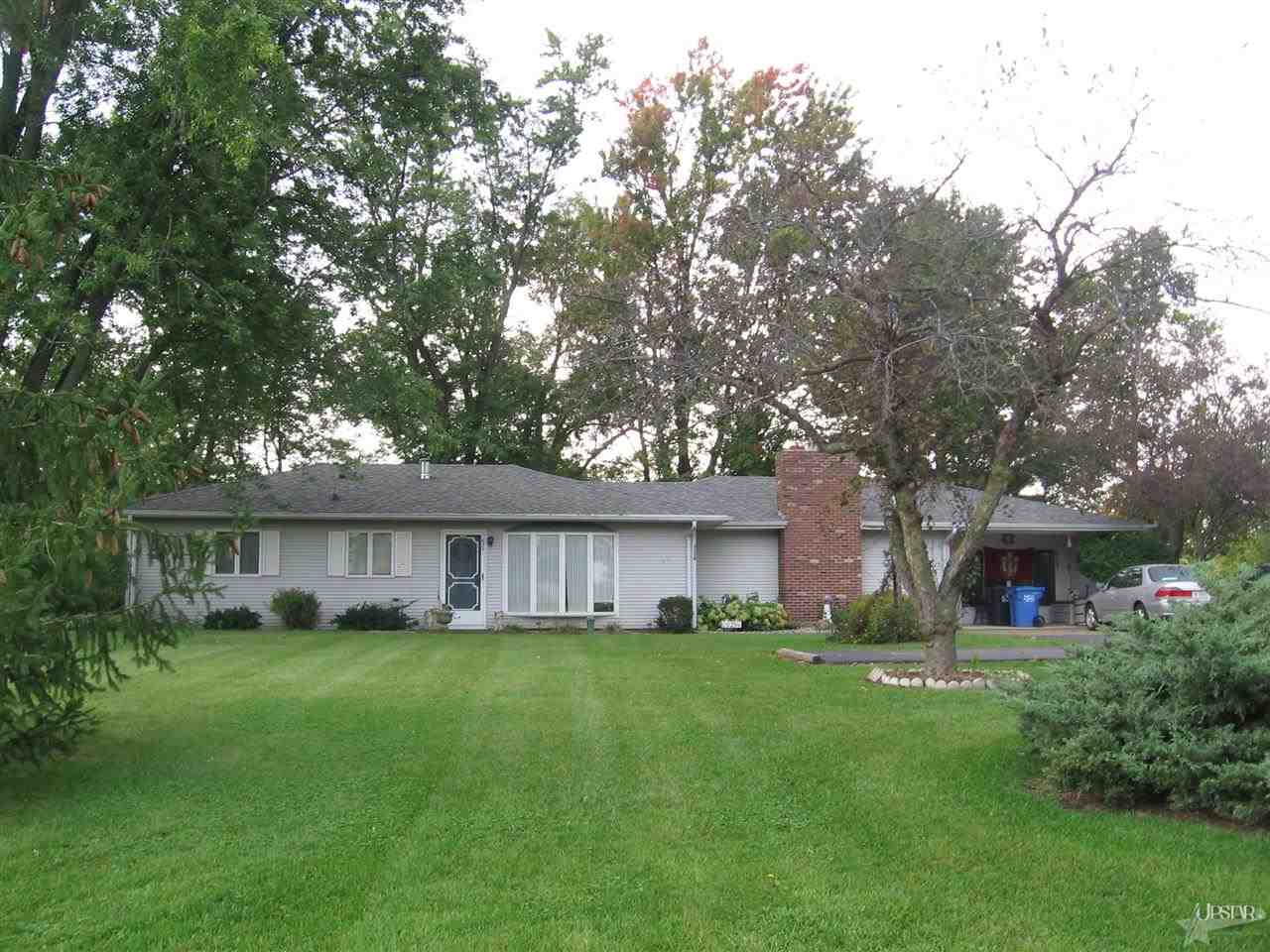 929 W Lincolnway, Columbia City, IN 46725 photo 1