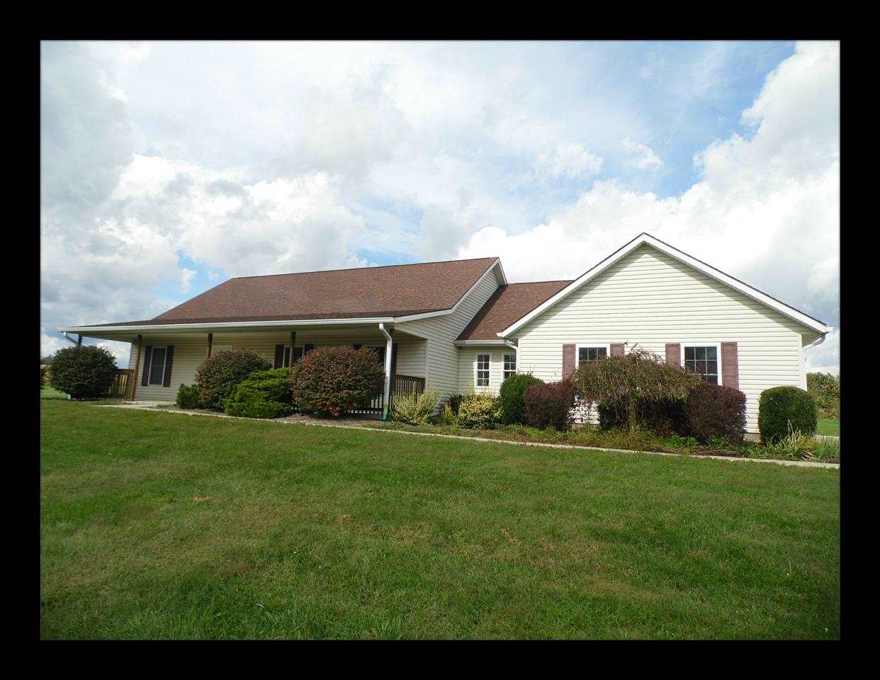 8314 W Ratliff Rd, Bloomington, IN 47404 photo 1