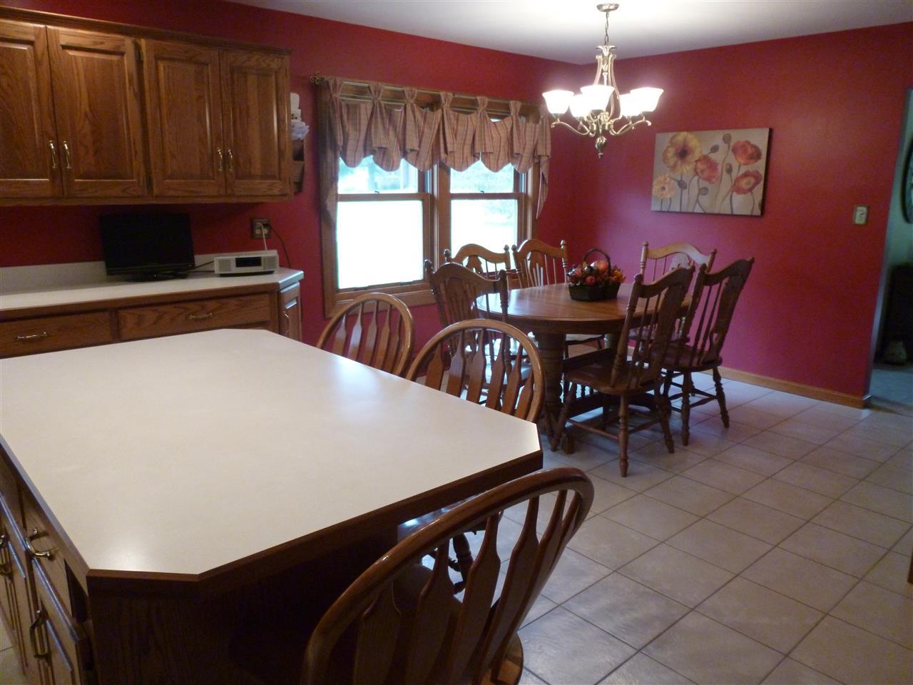 6820 New Harmony Rd, Evansville, IN 47720 photo 24