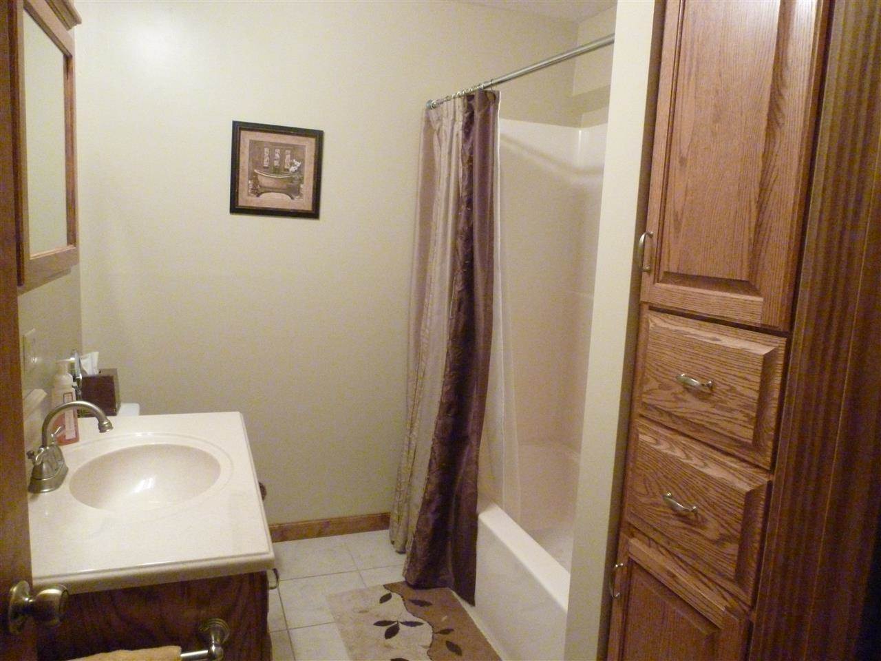 6820 New Harmony Rd, Evansville, IN 47720 photo 14