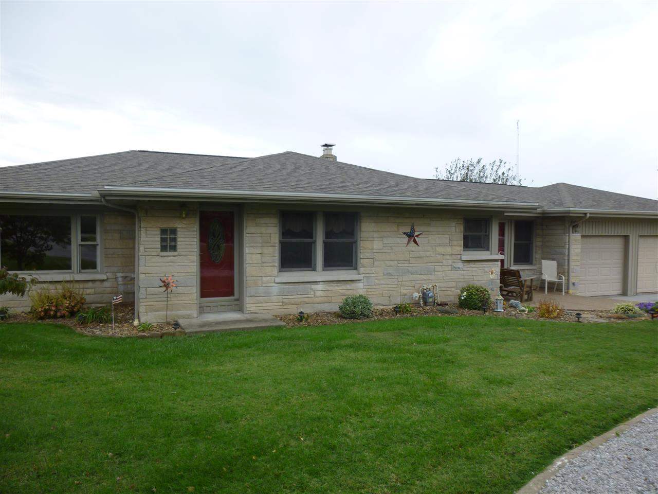 6820 New Harmony Rd, Evansville, IN 47720 photo 1