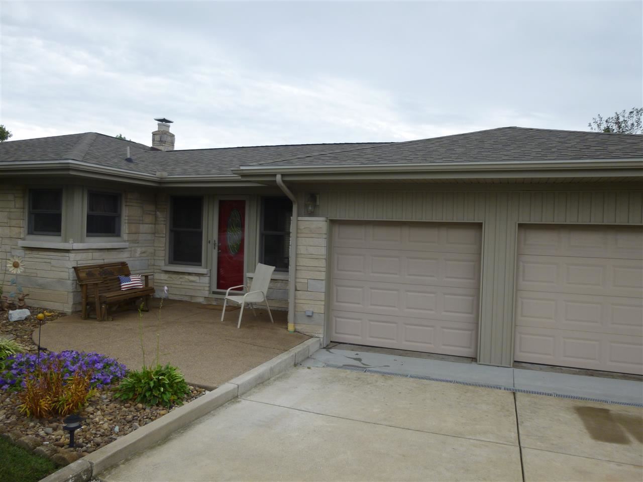 6820 New Harmony Rd, Evansville, IN 47720 photo 8