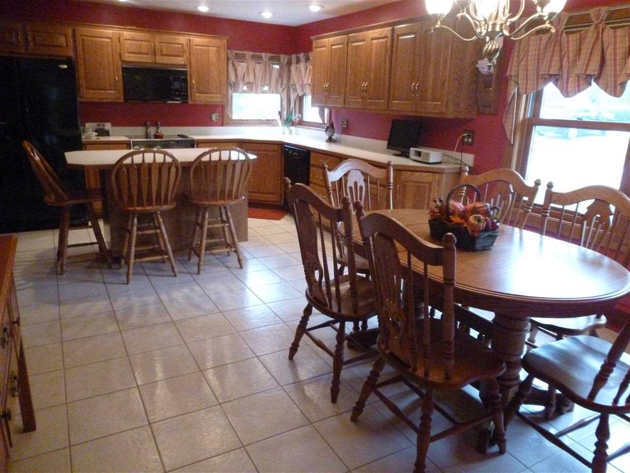 6820 New Harmony Rd, Evansville, IN 47720 photo 21