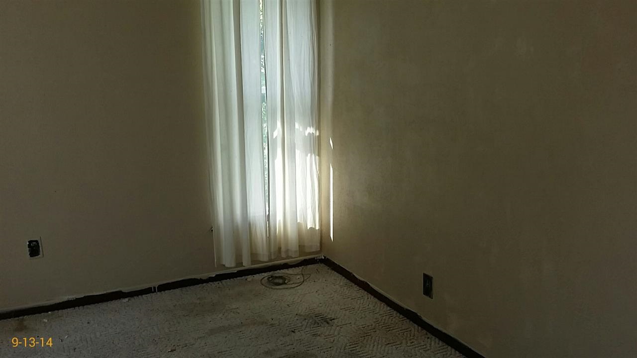 207 W Benton St, Oxford, IN 47971 photo 8