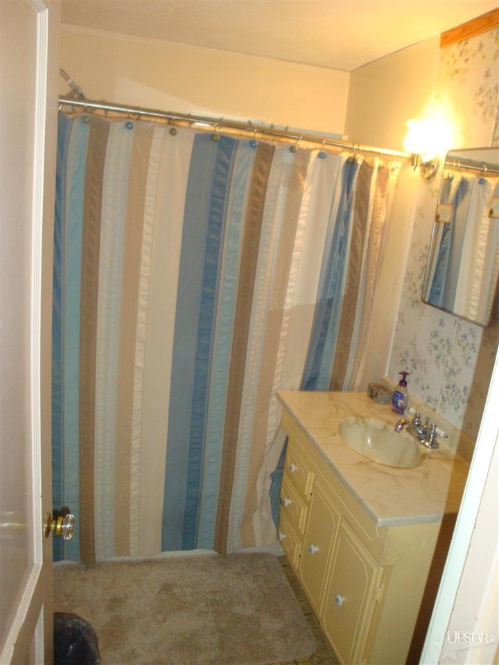 6420 E Mcguire Rd, Churubusco, IN 46723 photo 8
