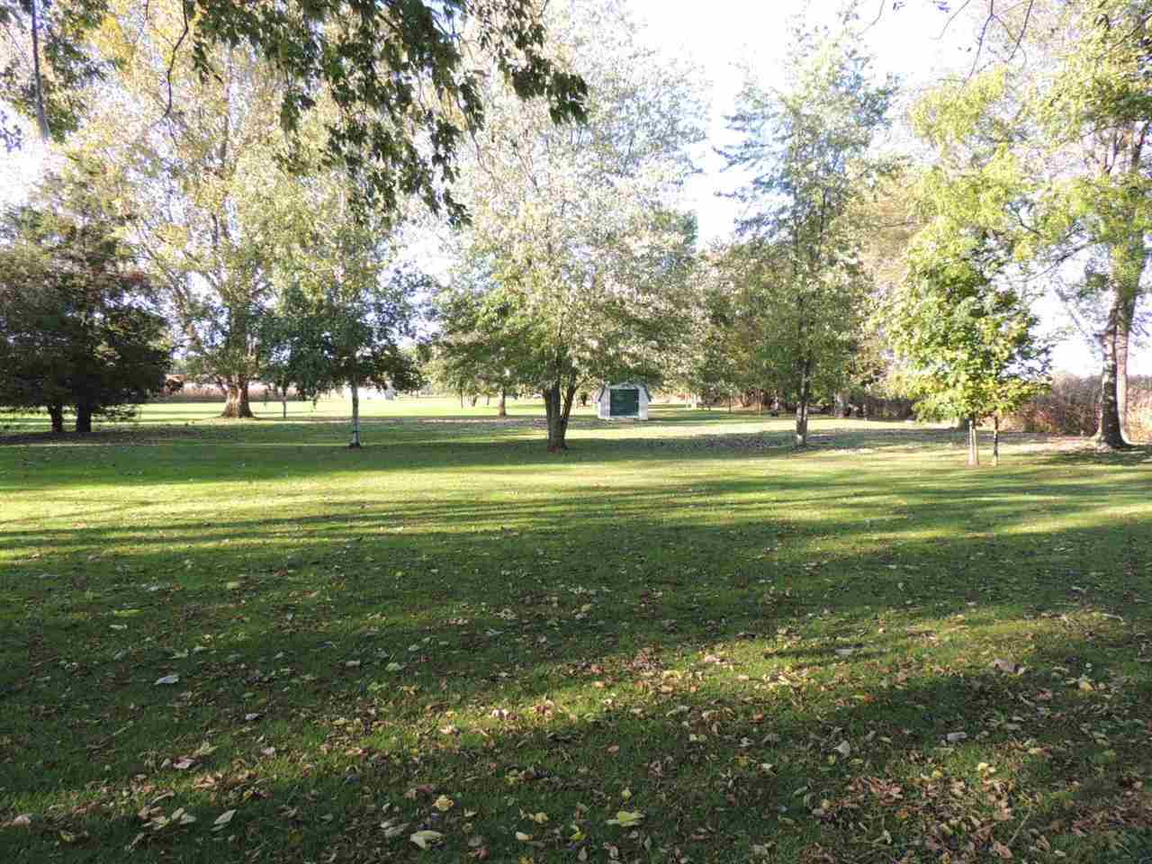 1480 N Lakeview Dr, Frankfort, IN 46041 photo 28