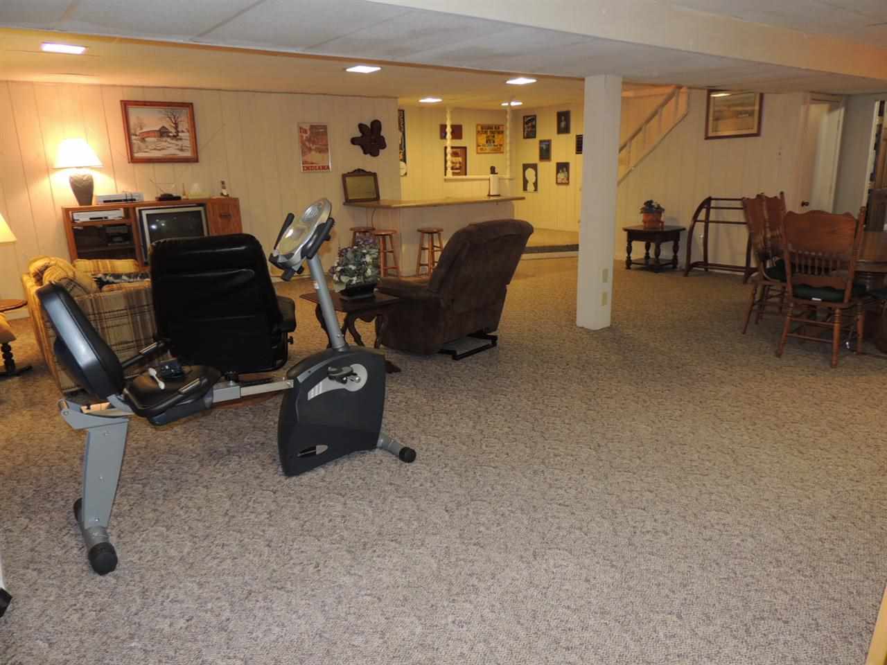 1480 N Lakeview Dr, Frankfort, IN 46041 photo 23