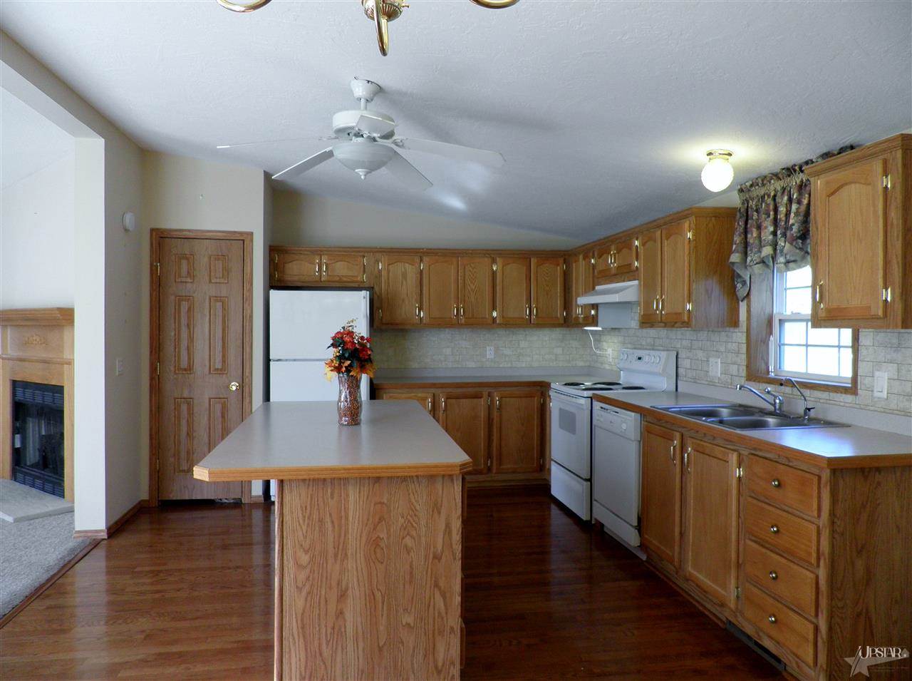 7379 S 300 W, Warren, IN 46792 photo 5