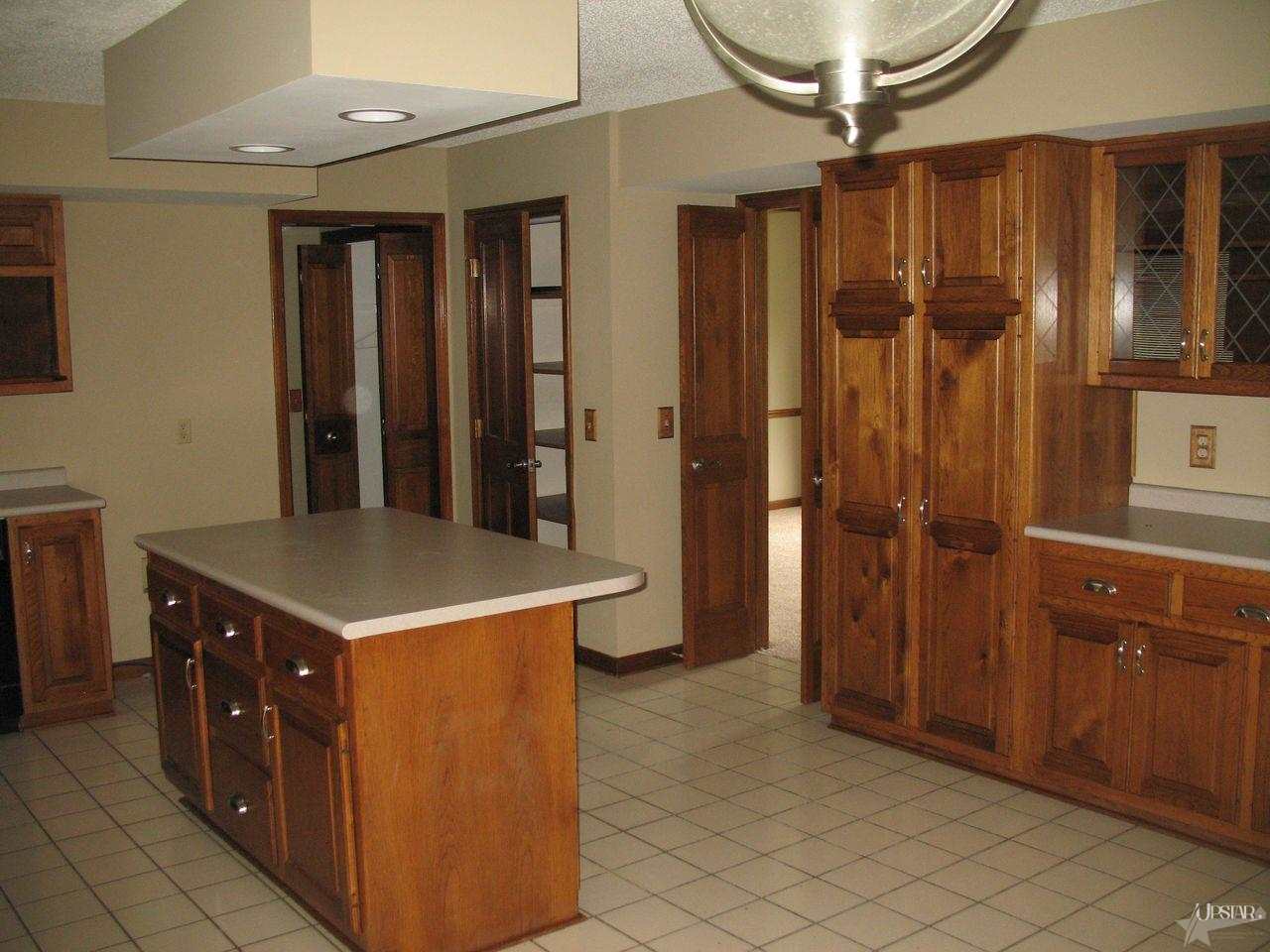 5416 Hopkinton Dr, Fort Wayne, IN 46814 photo 8