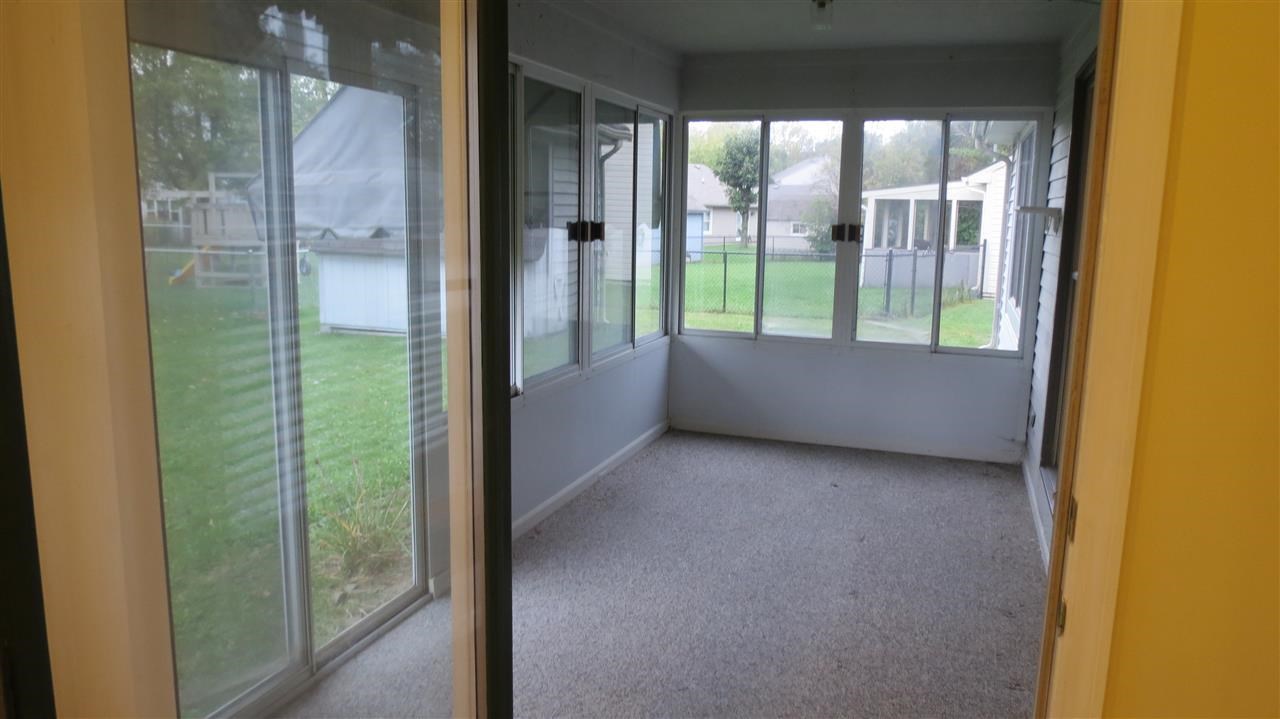 26 Park Ct, Pendleton, IN 46064 photo 2
