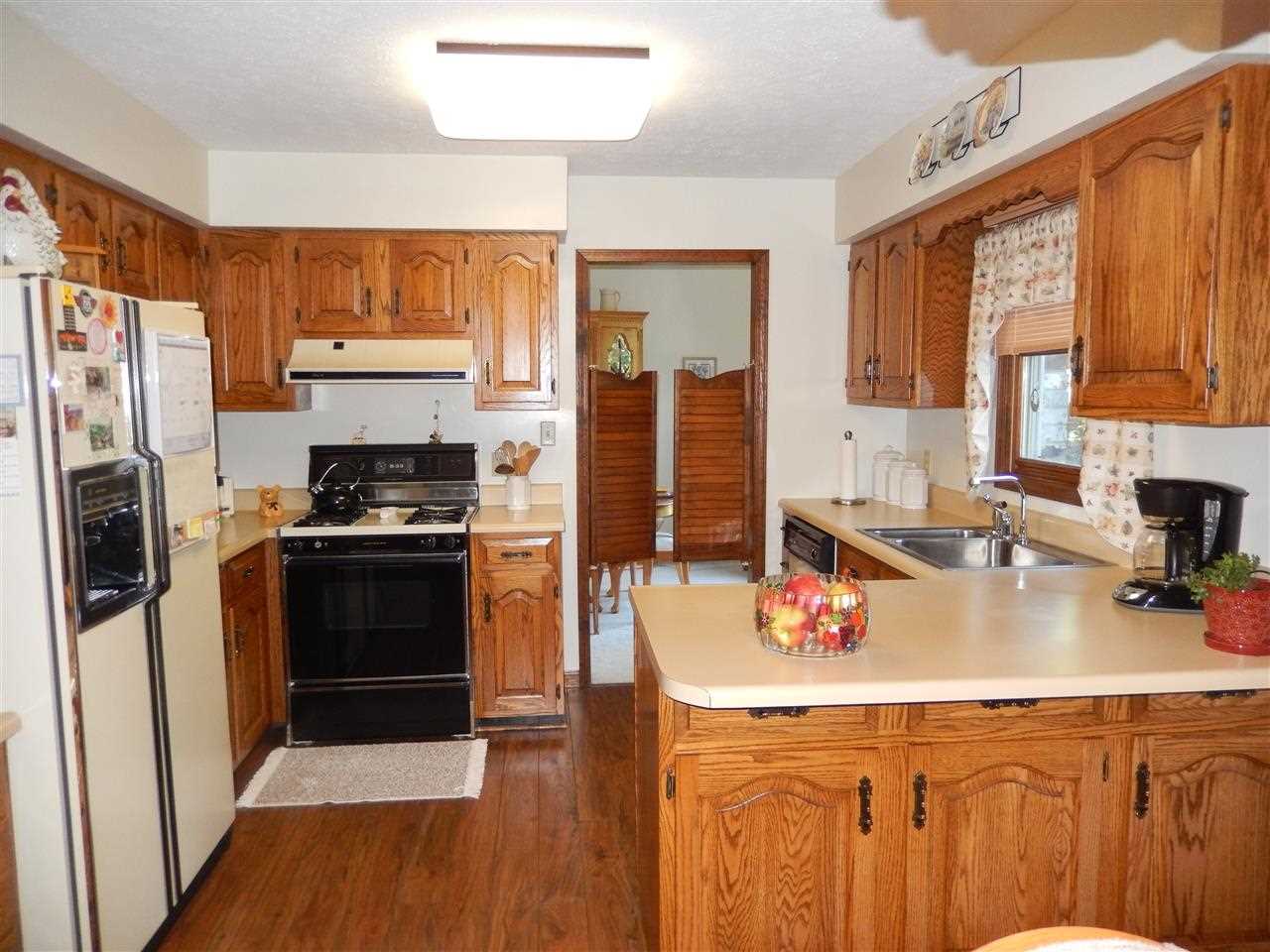 691 S Kirby Rd, Bloomington, IN 47403 photo 3
