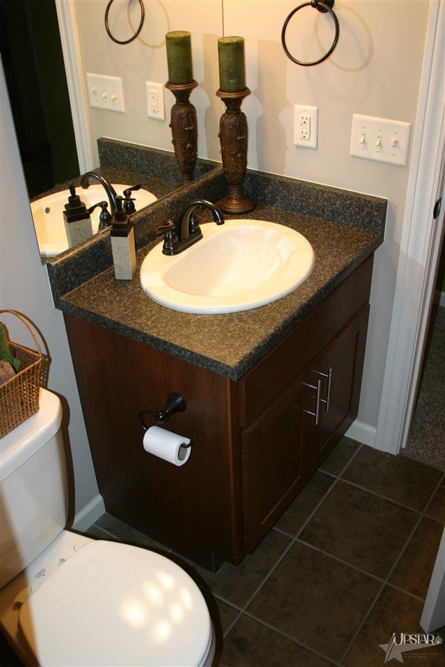 111 Kemar St, Wakarusa, IN 46573 photo 7