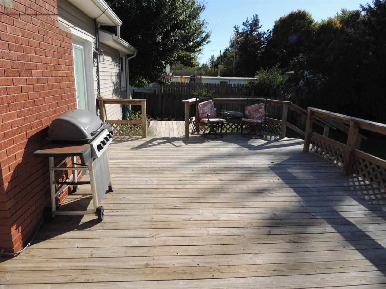 408 N Center St, Flora, IN 46929 photo 17