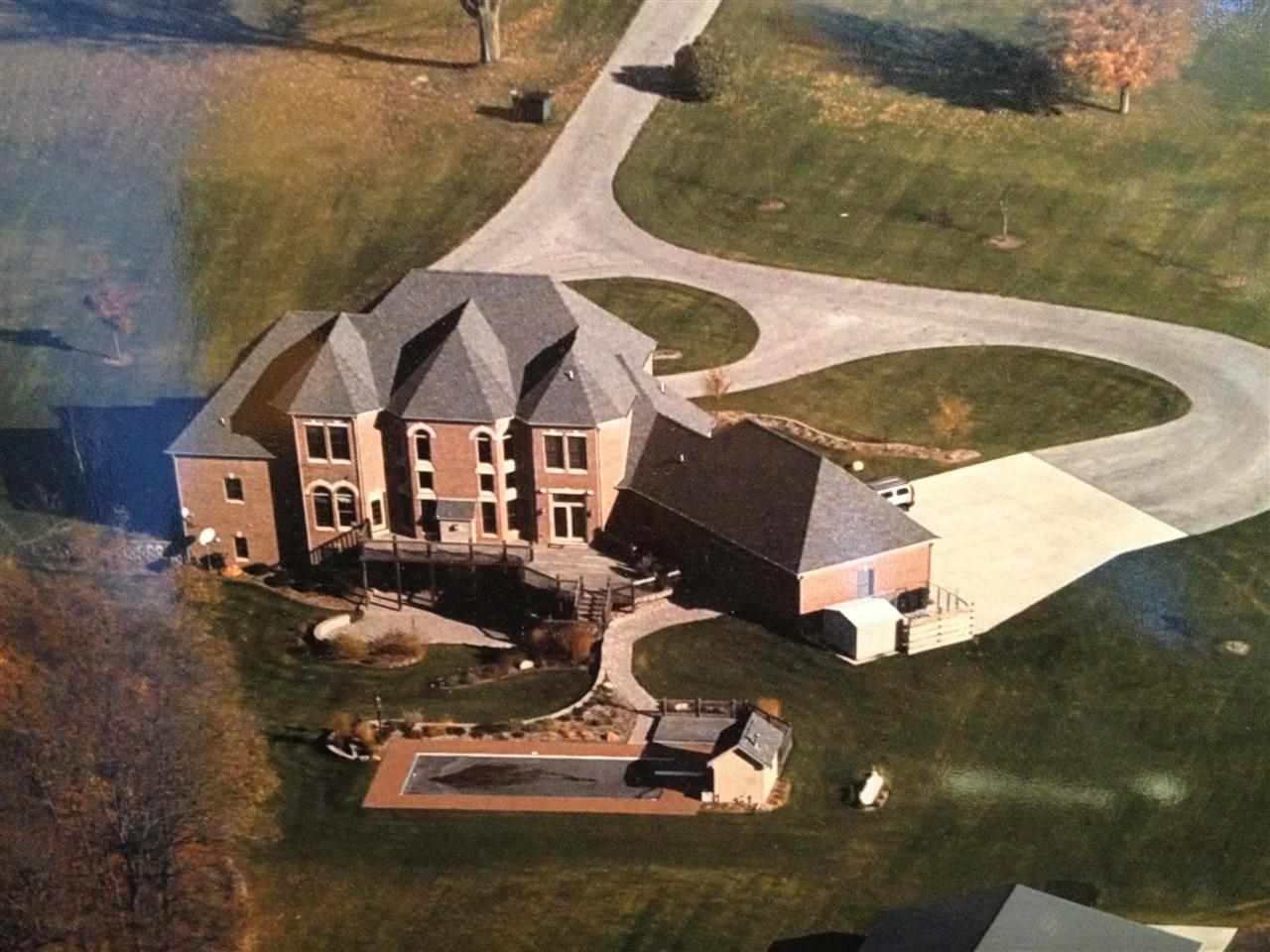 63343 Beech Rd, Wakarusa, IN 46573 photo 2