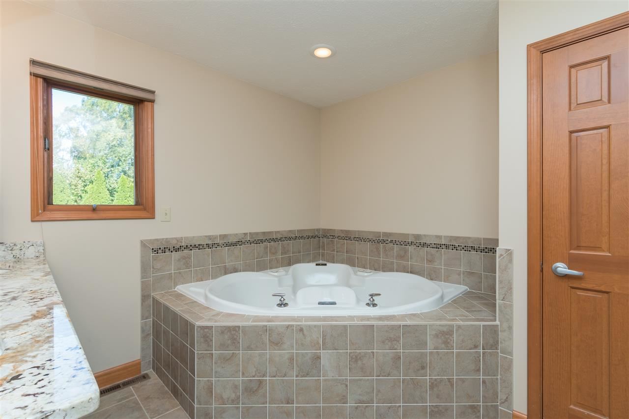 53251 County Murray Dr, Granger, IN 46530 photo 7