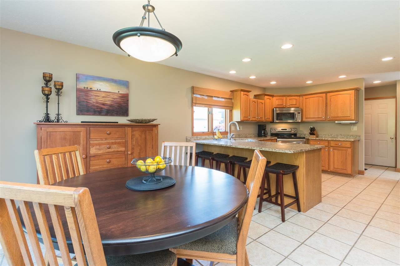 53251 County Murray Dr, Granger, IN 46530 photo 2