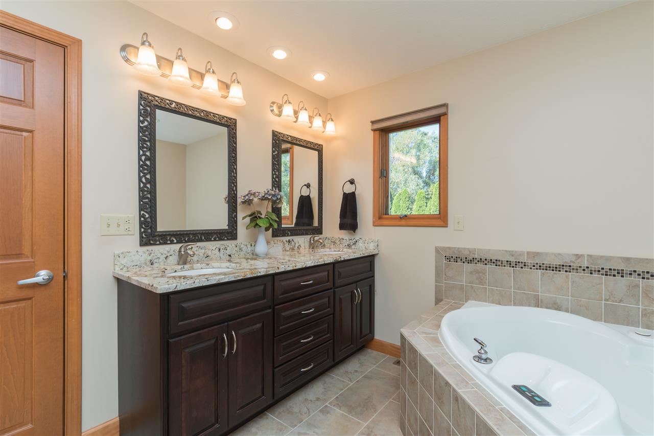 53251 County Murray Dr, Granger, IN 46530 photo 6