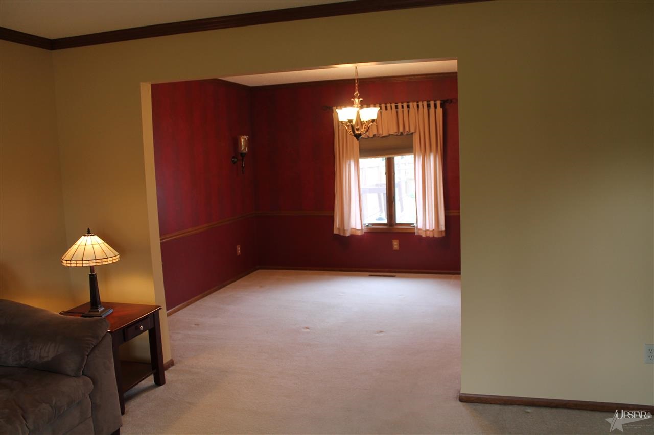3825 Northcove Dr, New Haven, IN 46774 photo 15