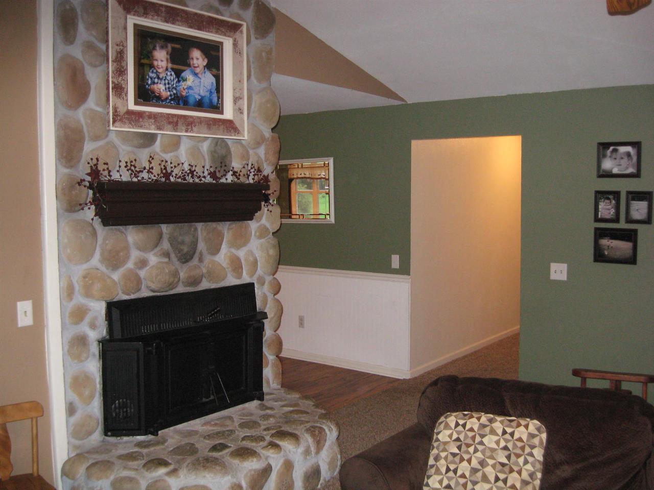 1685 N 350 E, Angola, IN 46703 photo 6