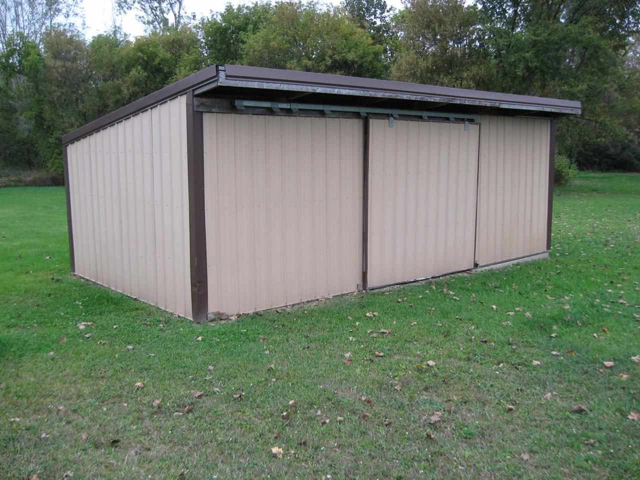 1685 N 350 E, Angola, IN 46703 photo 17