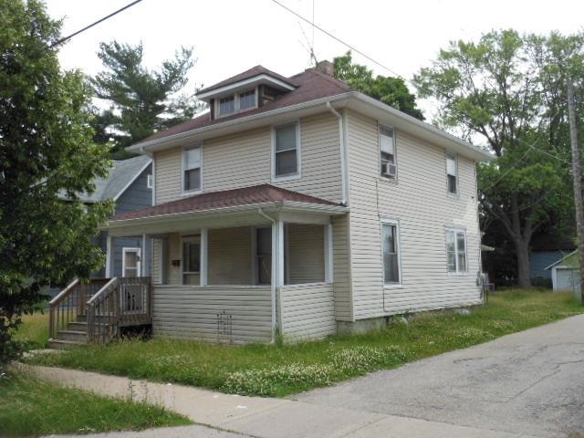 621 W Crawford St, Elkhart, IN 46514 photo 1