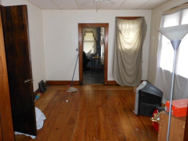 621 W Crawford St, Elkhart, IN 46514 photo 6