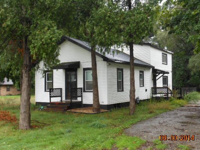 23638 Edison Rd, South Bend, IN 46628 photo 1