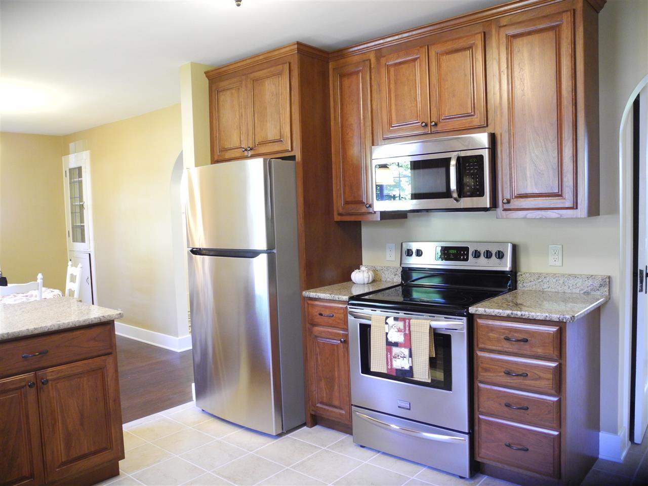 1800 Bashor Rd, Goshen, IN 46528 photo 3