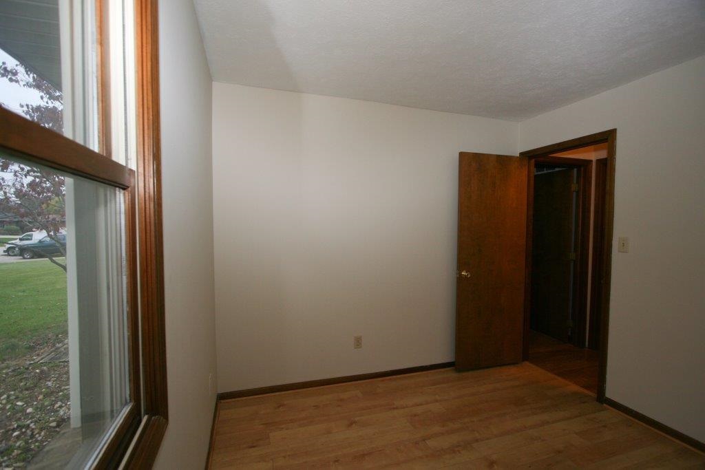 22191 Woodside Dr, Bristol, IN 46507 photo 16