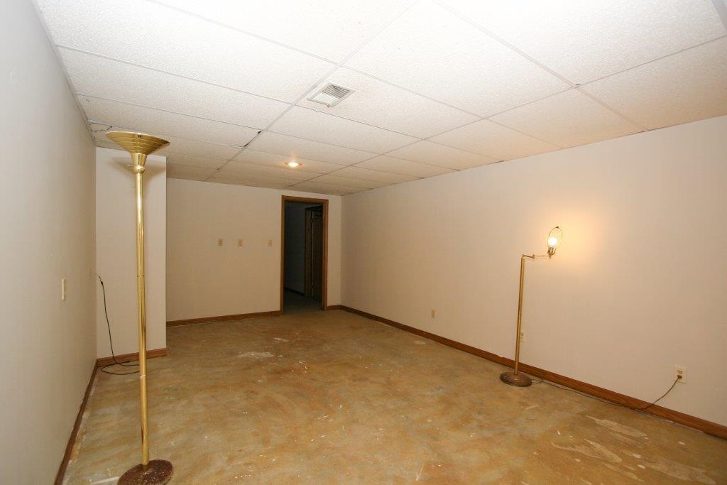 22191 Woodside Dr, Bristol, IN 46507 photo 20