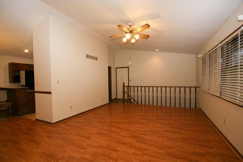 22191 Woodside Dr, Bristol, IN 46507 photo 4