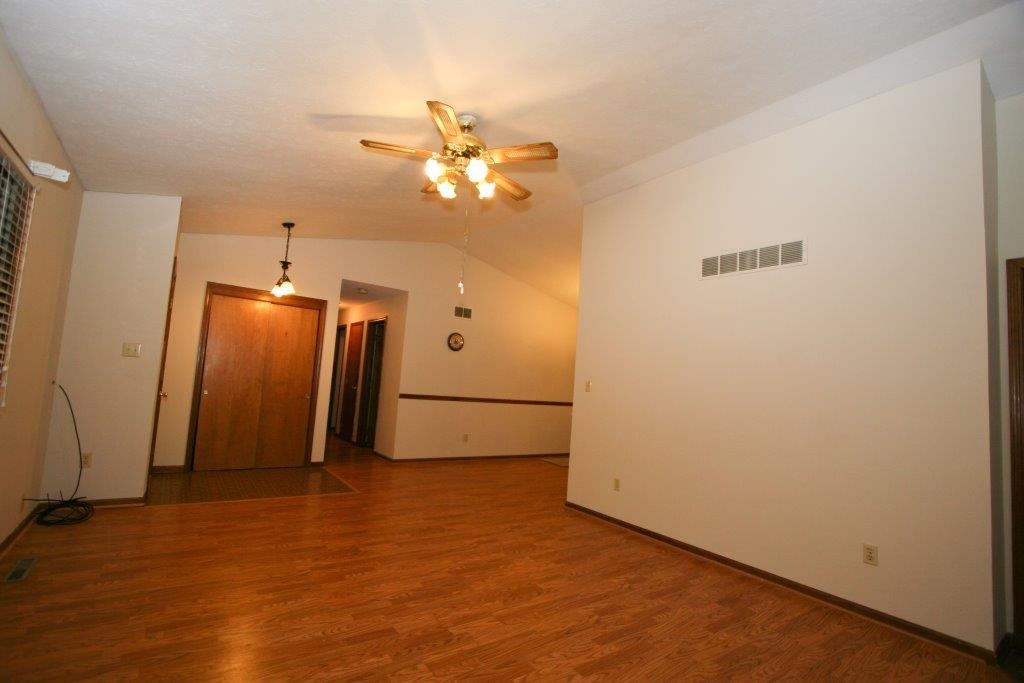 22191 Woodside Dr, Bristol, IN 46507 photo 3