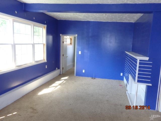 113 S Melching Dr, Ossian, IN 46777 photo 3