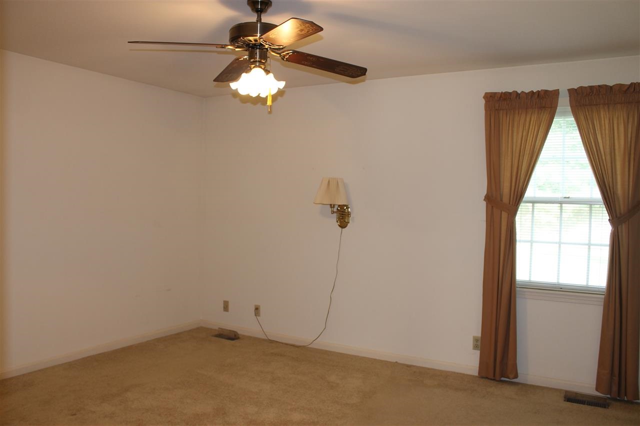 8111 Wilton Way, Evansville, IN 47725 photo 12