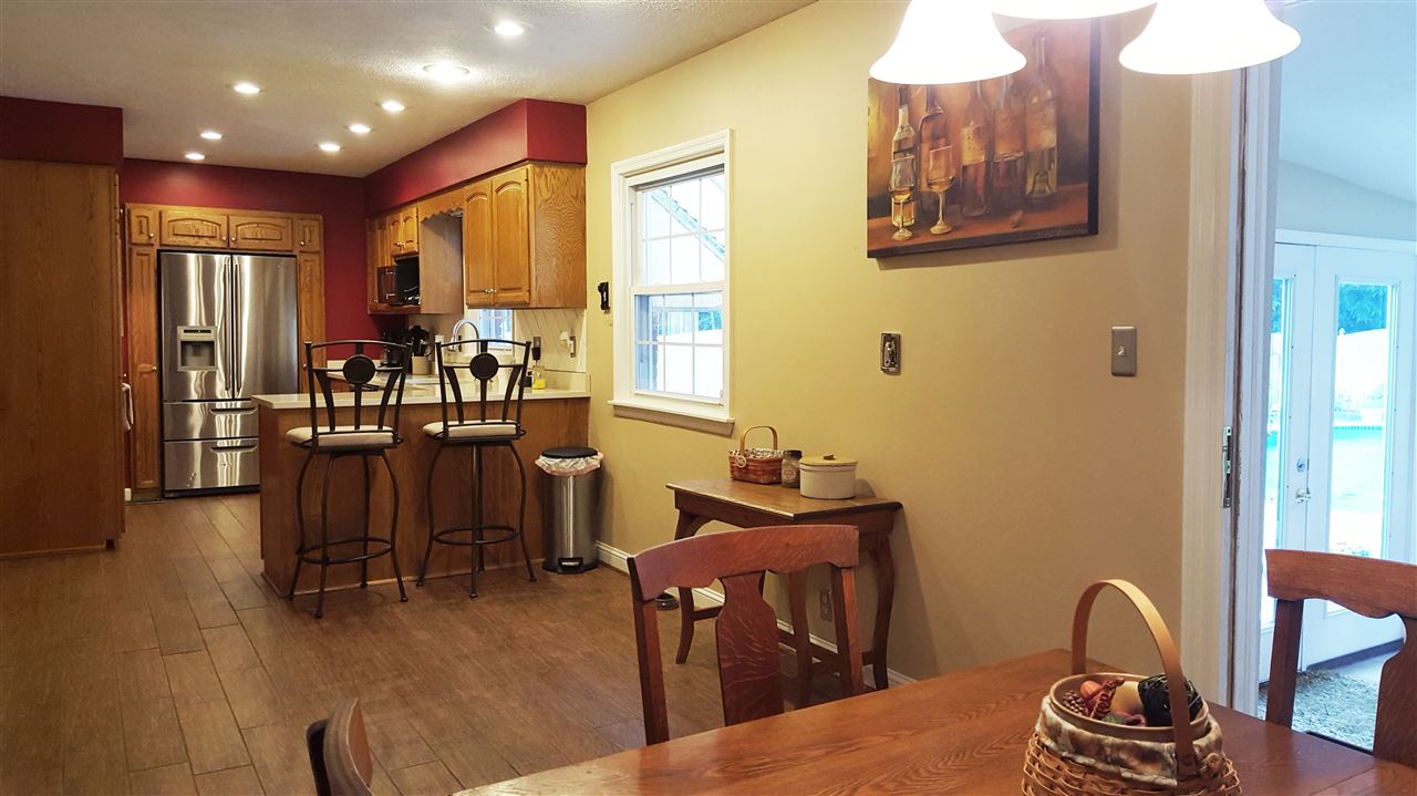 5677 Epworth Rd, Newburgh, IN 47630 photo 11