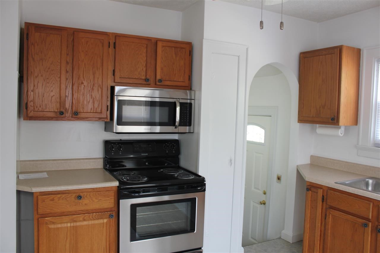 1718 N Weinbach Ave, Evansville, IN 47711 photo 5