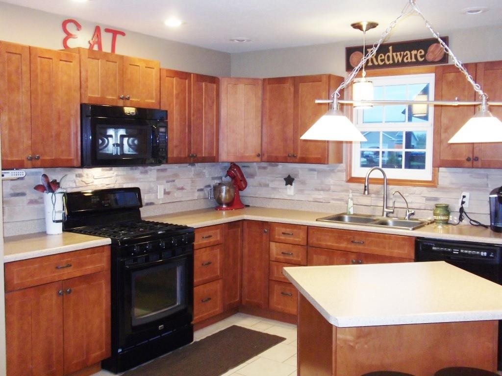 10640 Oriole Ln, Plymouth, IN 46563 photo 2