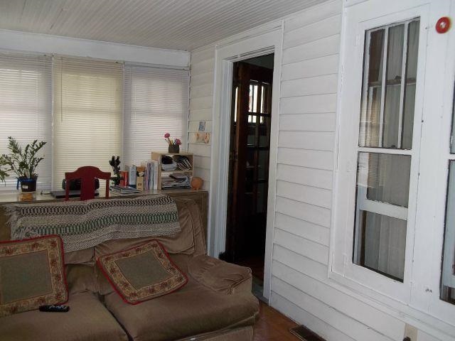 718 S Main St, Goshen, IN 46526 photo 2