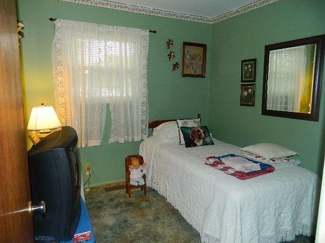 703 E Crestview Dr, Marion, IN 46952 photo 7