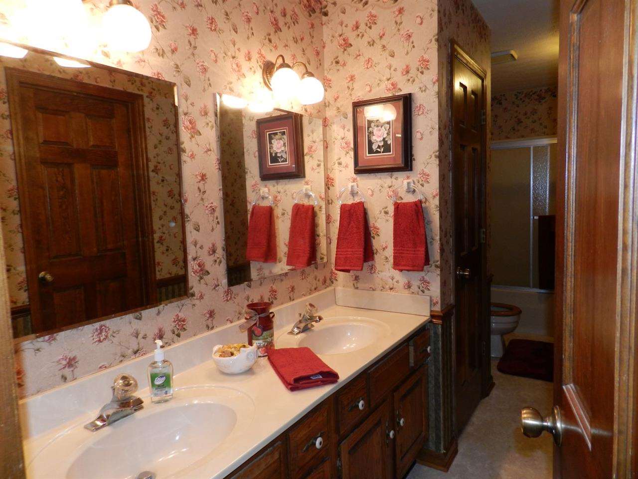 2688 Keystone Ct, Newburgh, IN 47630 photo 11
