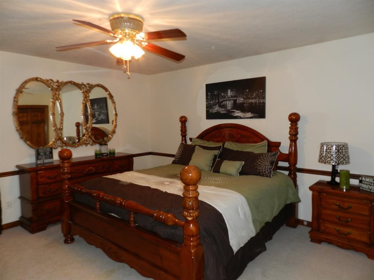 2688 Keystone Ct, Newburgh, IN 47630 photo 9