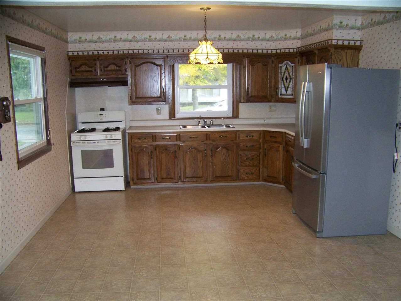 2116 Westwood Dr, Marion, IN 46952 photo 5