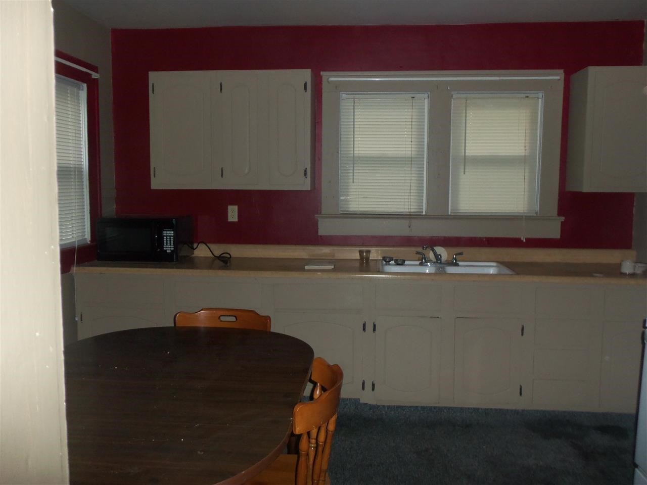 823 SE 3rd St, Washington, IN 47501 photo 5