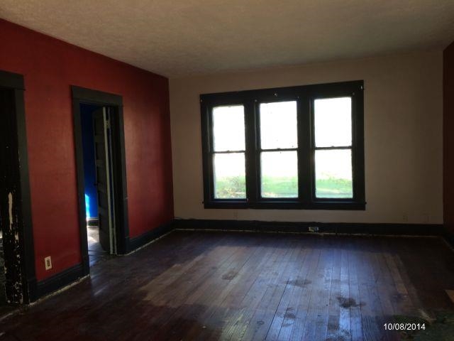 2205 Decamp Ave, Elkhart, IN 46517 photo 2
