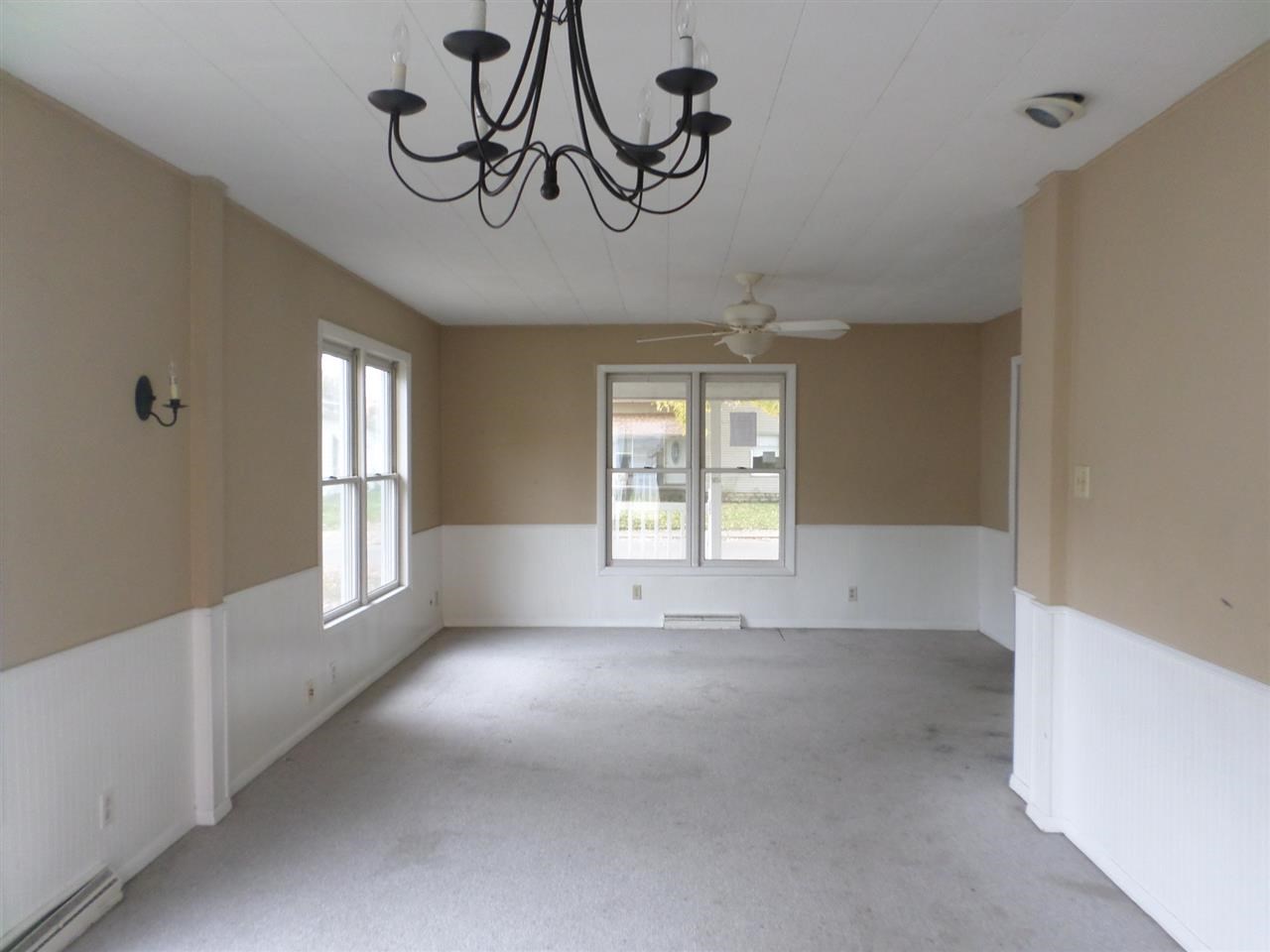 502 W Walnut St, Nappanee, IN 46550 photo 5
