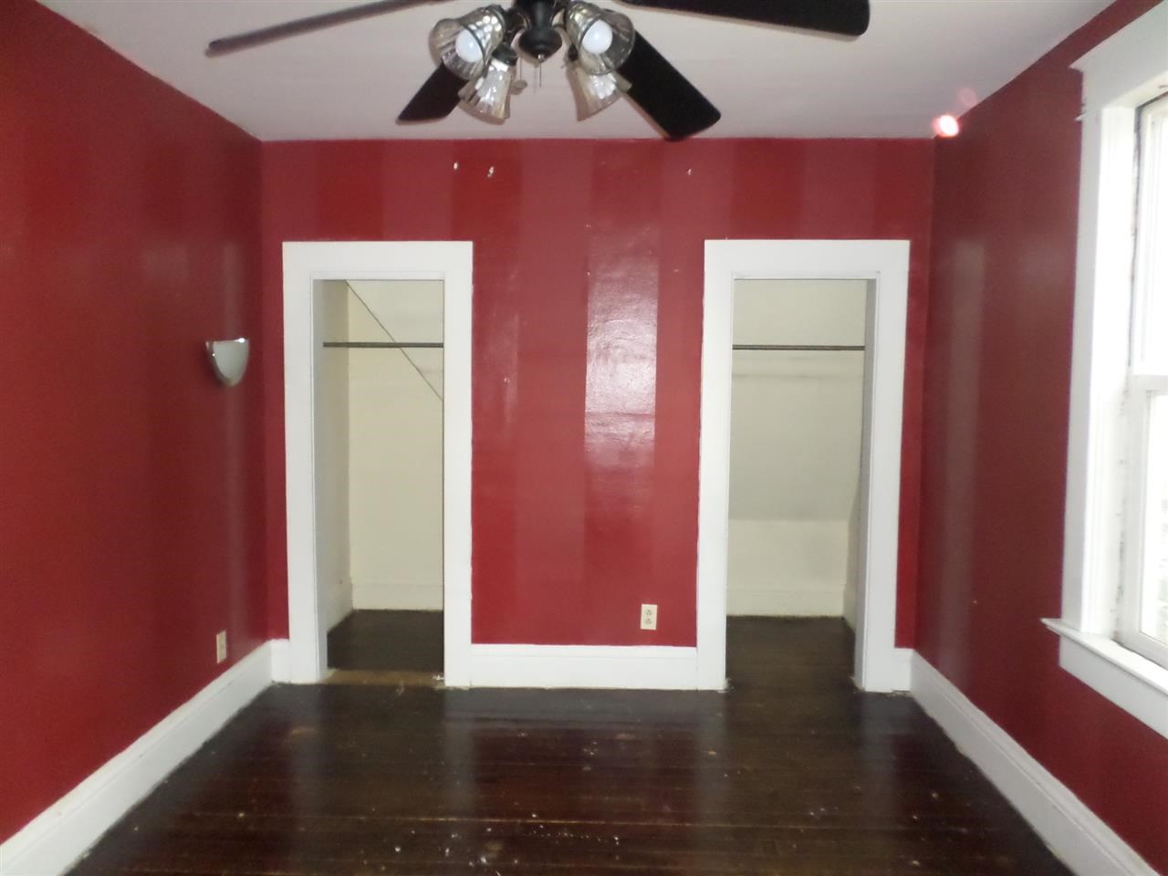 502 W Walnut St, Nappanee, IN 46550 photo 13