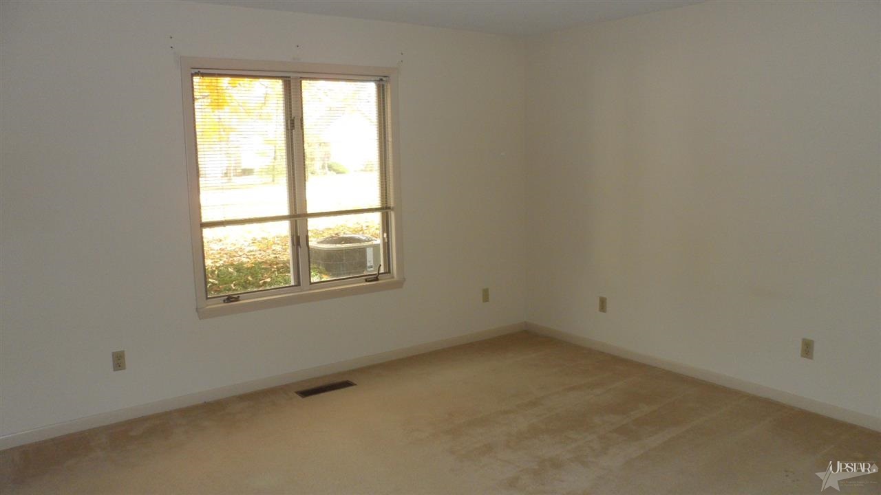 4415 Piazza Cir, Fort Wayne, IN 46804 photo 12