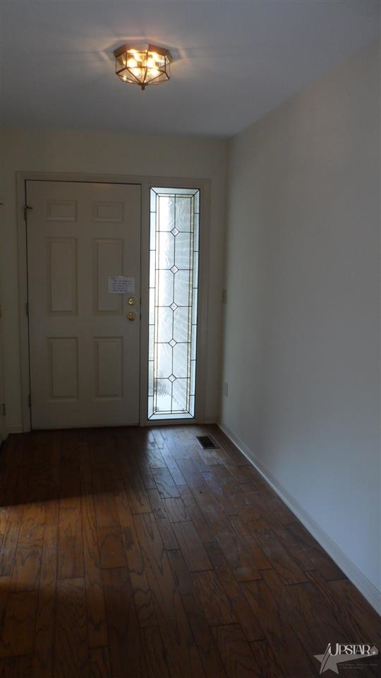 4415 Piazza Cir, Fort Wayne, IN 46804 photo 2